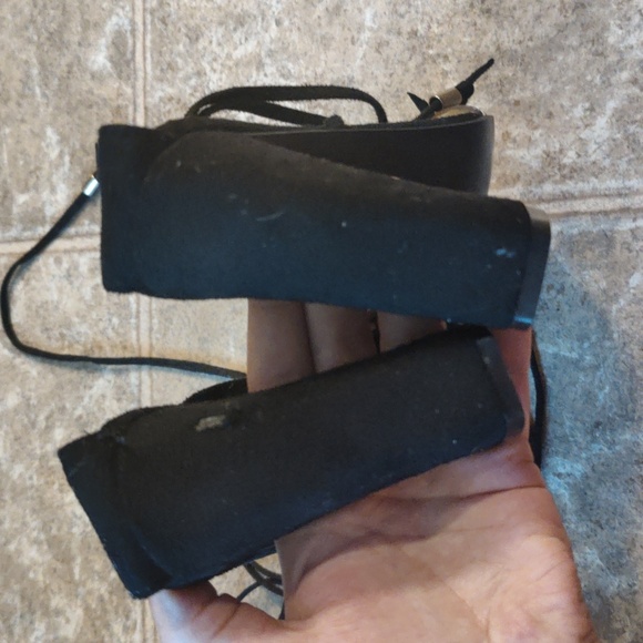 Sandals - Picture 5 of 5